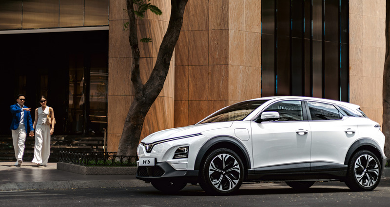 VF6-Lifestyle-01 (1)